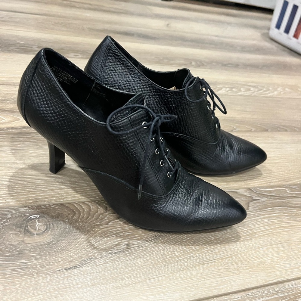 Elegant Black Women's Lace-Up Heels